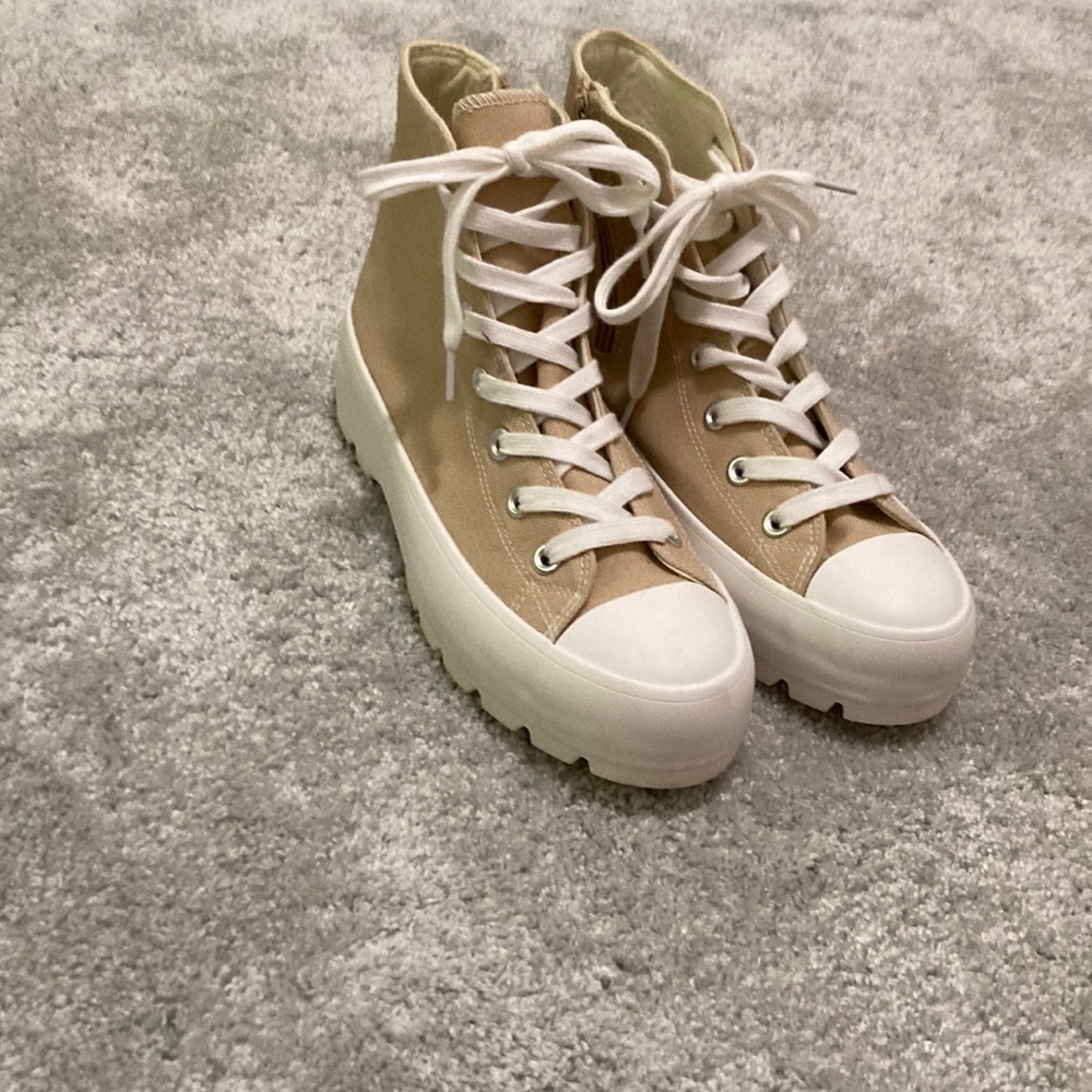 Tan junky sole converse look a likes